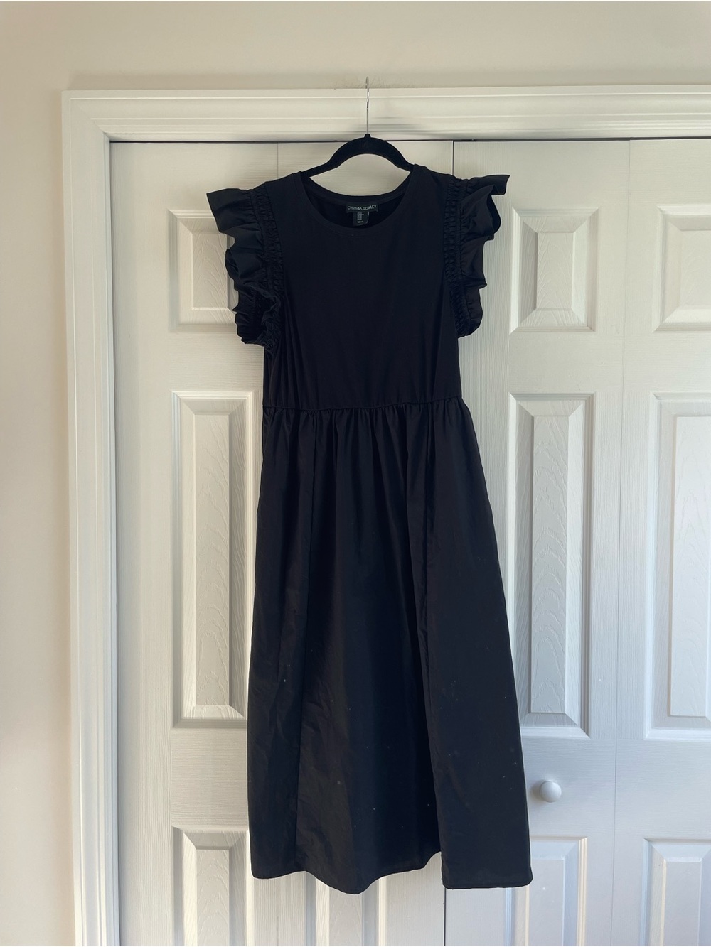 Cynthia Rowley Black Midi Dress with Ruffle Sleeves